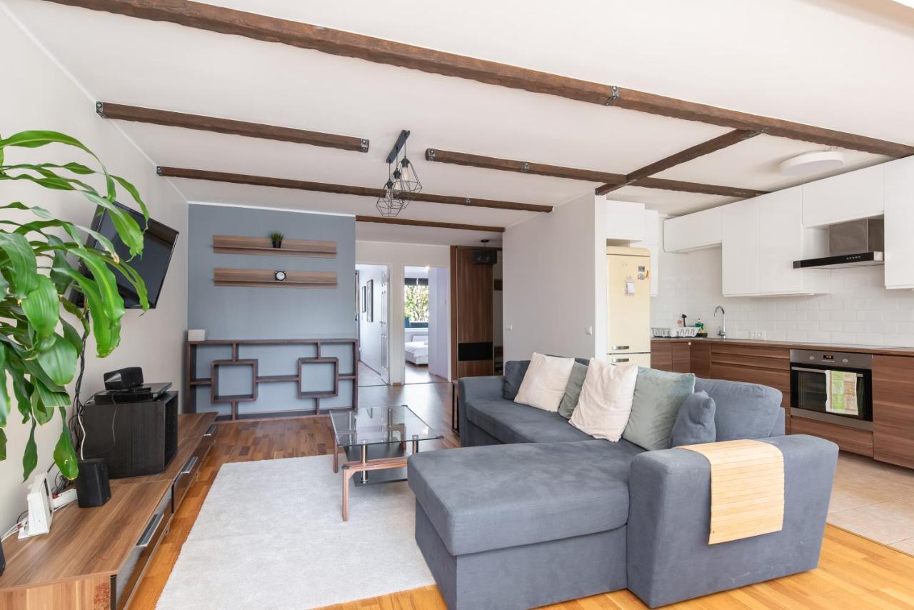 Hilltop - Arter City Centre Apartment *